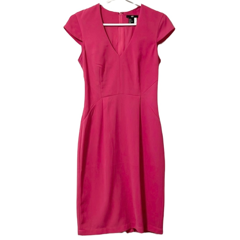 🌟5 for $25🌟 H & M Hot Pink Structured Knee Length Dress